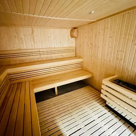 Tiffany Apartament *